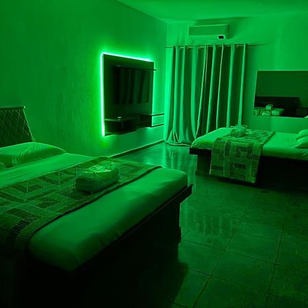 Gran Luha Motel, Hotel E Chales Brotas Eksteriør billede